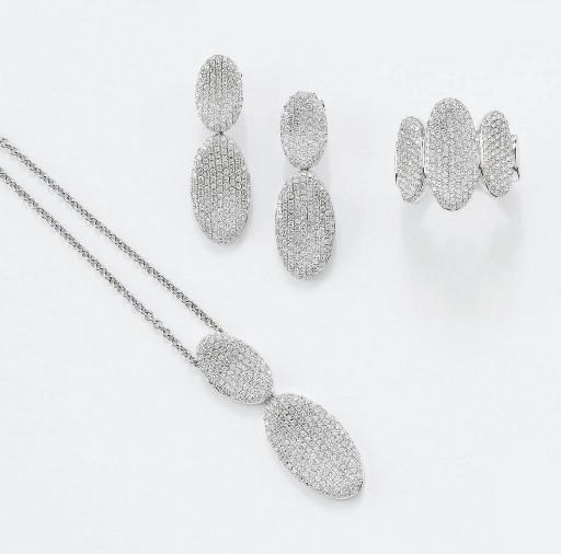 PARURE IN ORO E DIAMANTI