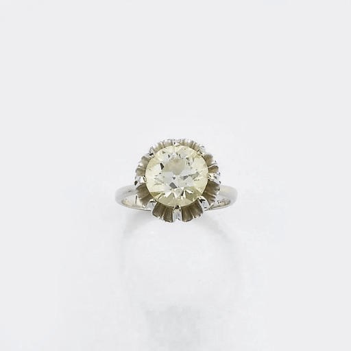 ANELLO IN ORO CON BRILLANTE TAGLIO VECCHIO