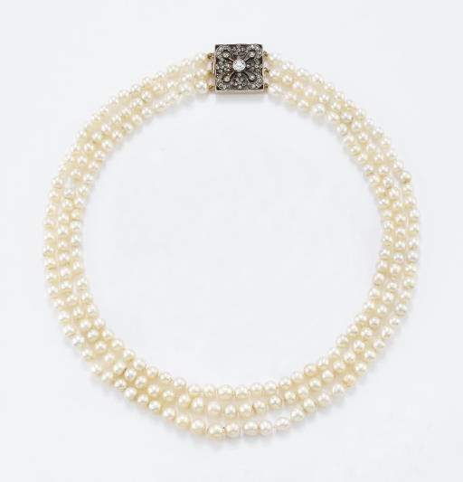 COLLANA IN PERLE NATURALI E COLTIVATE