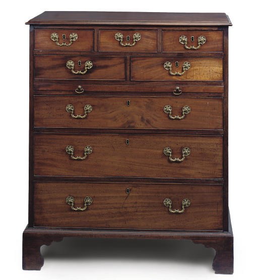 A GEORGE III MAHOGANY CHEST