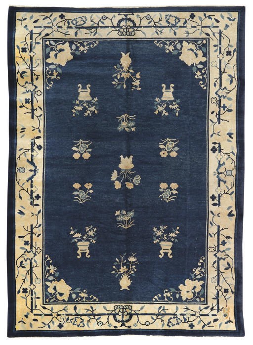 A fine Continental quality Chinese carpet