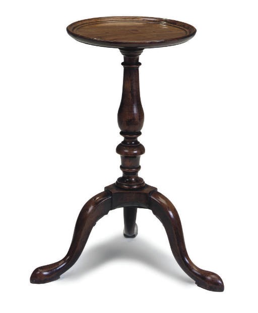 A GEORGE III MAHOGANY KETTLE STAND