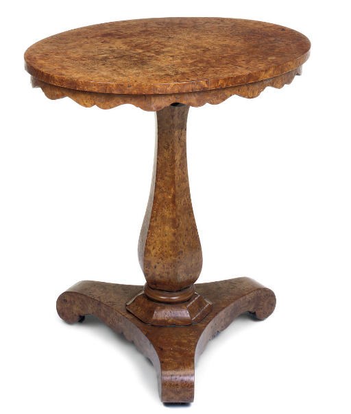 AN EARLY VICTORIAN BURR ELM OCCASIONAL TABLE
