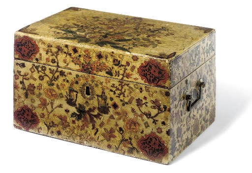 AN ITALIAN LACCA POVERA TABLE CASKET