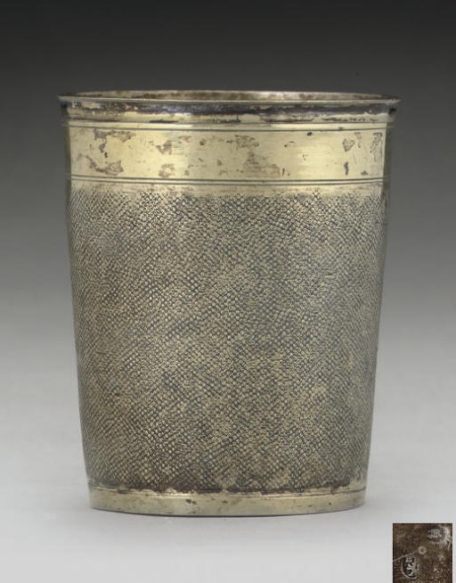 A LATE 17TH/EARLY 18TH CENTURY CONTINENTAL SILVER-GILT BEAKER,