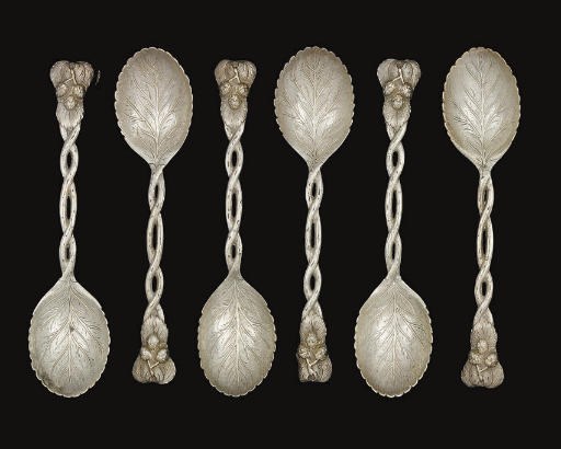 A MATCHED SET OF SIX VICTORIAN SILVER FRUIT-SERVING SPOONS,