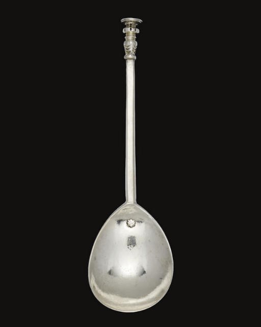 A JAMES I PARCEL-GILT SILVER SEAL TOP SPOON,