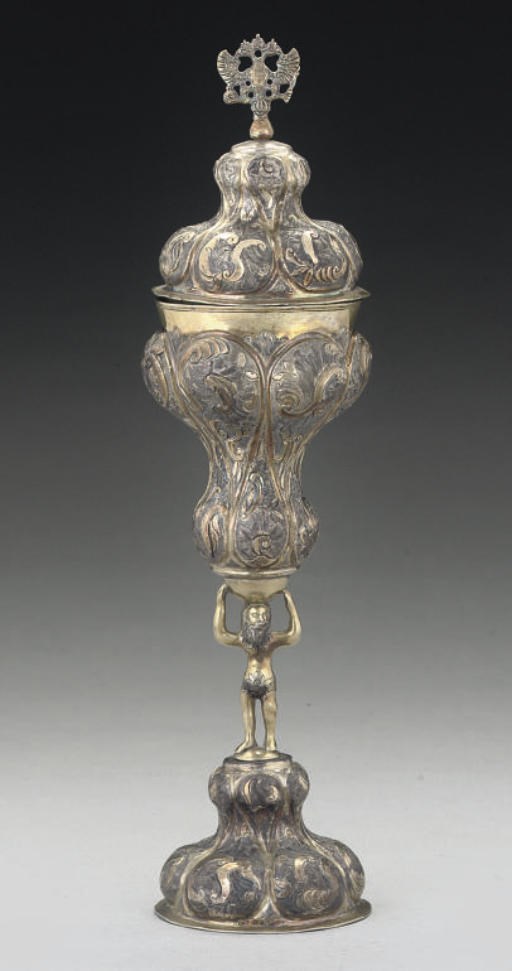 AN 18TH CENTURY RUSSIAN PARCEL-GILT SILVER PINEAPPLE CUP & COVER,