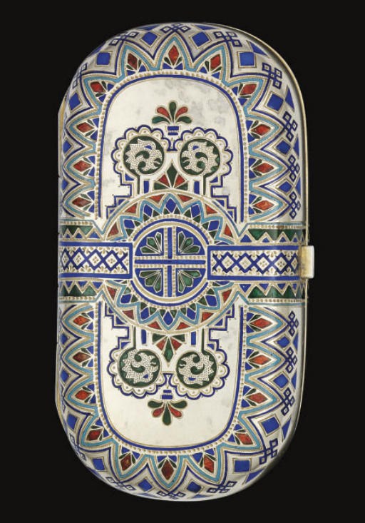 A LATE 19TH CENTURY RUSSIAN SILVER & CHAMPLEVE ENAMEL CIGARETTE CASE,