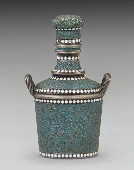A LATE 19TH CENTURY RUSSIAN SILVER-GILT & CLOISONNE ENAMEL SCENT BOTTLE,