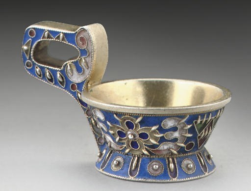 KARL FABERGE, A RUSSIAN SILVER-GILT & CLOISONNE ENAMEL MINIATURE KOVSH,
