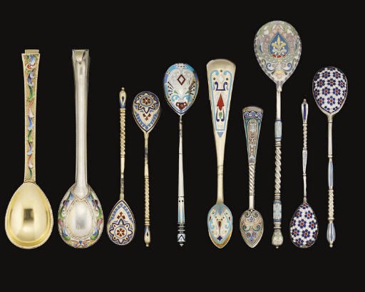 A GROUP OF EIGHT RUSSIAN SILVER & ENAMEL SPOONS & TWO PAIRS OF SUGAR TONGS,