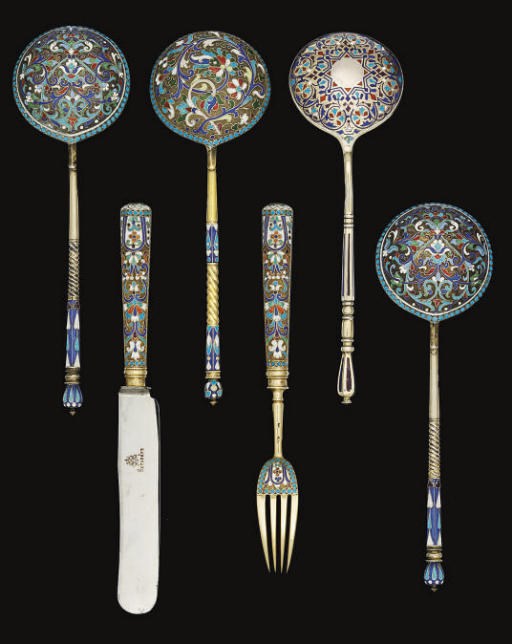 A GROUP OF FOUR RUSSIAN SILVER-GILT & ENAMEL SPOONS, ALSO A KNIFE & FORK, ALL CLOISONNE EXCEPT FOR ONE CHAMPLEVE SPOON,