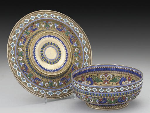 A 19TH CENTURY RUSSIAN SILVER-GILT & CLOISONNE ENAMEL BRATINA & STAND,