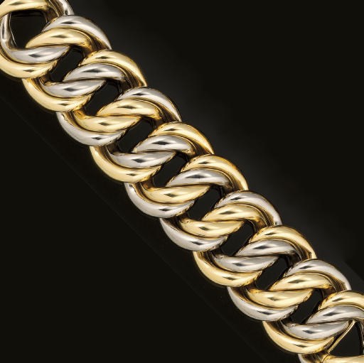 A TWO COLOUR BRACELET