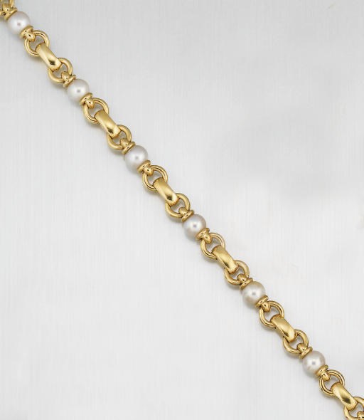 A cultured pearl and cable-link necklace, by Chanel