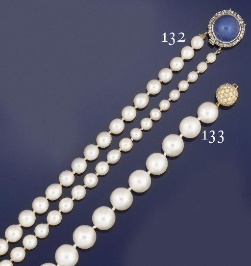 A SOUTH SEA CULTURED PEARL NECKLACE TO A DIAMOND CLASP
