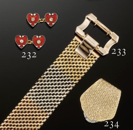 A PAIR OF LATE VICTORIAN GOLD, ENAMEL AND DIAMOND CUFFLINKS