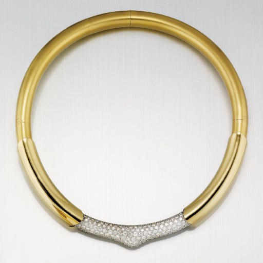 A DIAMOND SET TWO COLOUR COLLAR NECKLACE, BY GUNTHER KRAUSS