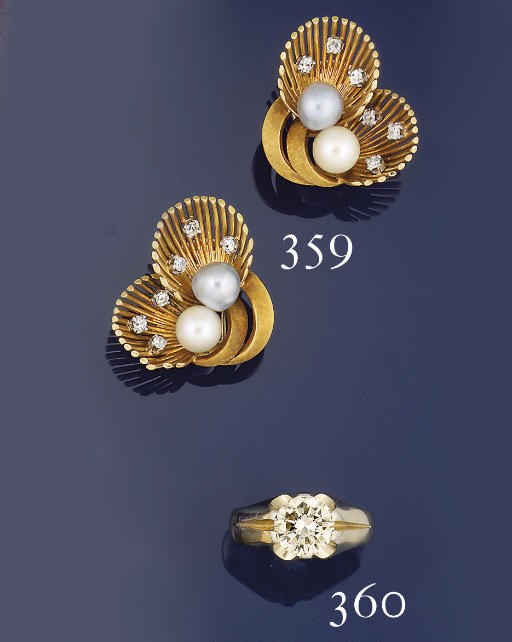 A PAIR OF DIAMOND AND CULTURED PEARL EARCLIPS