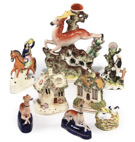 A GROUP OF STAFFORDSHIRE POTTERY AND PORCELAIN