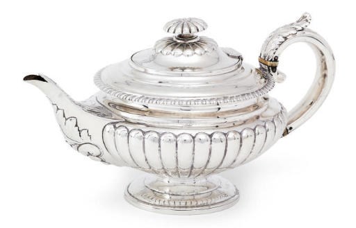 A GEORGE IV SILVER TEAPOT