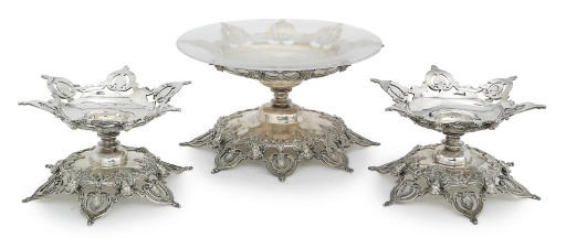 A SUITE OF THREE VICTORIAN SILVER DESSERT-STANDS