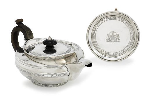 A GEORGE III SCOTTISH SILVER TEAPOT AND STAND