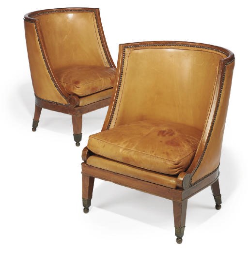 A PAIR OF NORTH EUROPEAN MAHOGANY TUB BERGERES