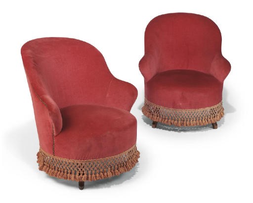 A PAIR OF NAPOLEON III BEECH EASY ARMCHAIRS