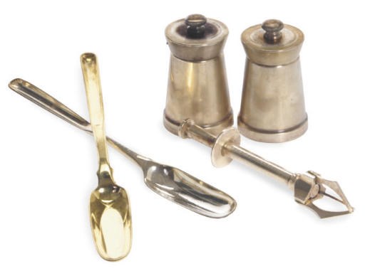 A GROUP OF GEORGIAN SILVER AND SILVER-GILT MARROW SPOONS AND AN AMERICAN SILVER SALT AND PEPPER SET,