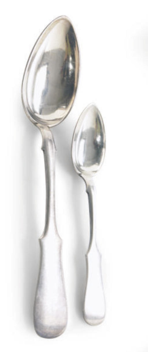 A GROUP OF SIX RUSSIAN SILVER SPOONS,