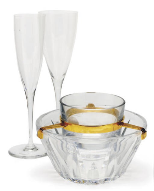 A SET OF FRENCH STEMWARE AND GLASSWARE,