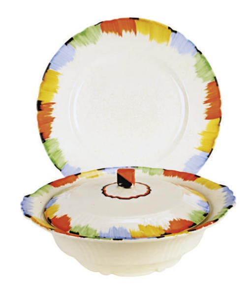 AN ENGLISH PORCELAIN PART DINNER SERVICE IN THE 'RAINBOW' PATTERN,