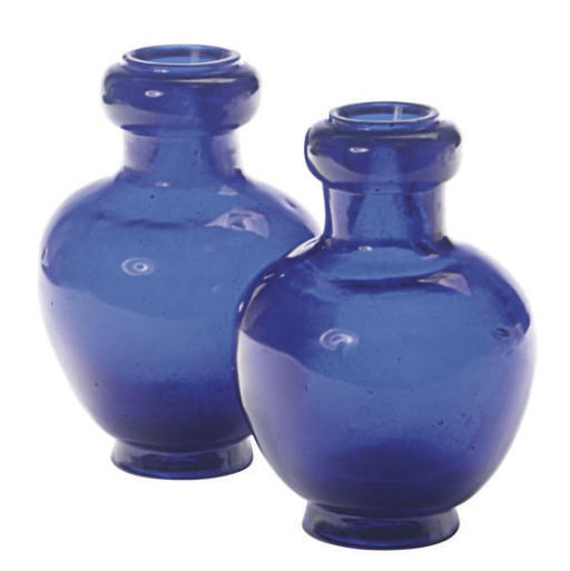 A PAIR OF CHINESE COBALT BLUE GLASS SMALL BOTTLE VASES,