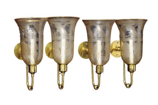 A SET OF FOUR BRASS WALL-LIGHTS WITH GILT ETCHED GLASS SHADES,
