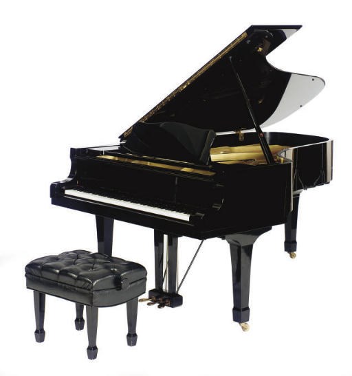A YAMAHA EBONIZED GRAND PIANO,