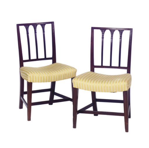 A PAIR OF MAHOGANY SIDE CHAIRS,