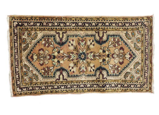 A HAMADAN RUG WITH A SAROUK MAT,