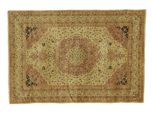 A BORLU RUG,