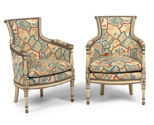 A PAIR OF PAINT-DECORATED BERGERES,