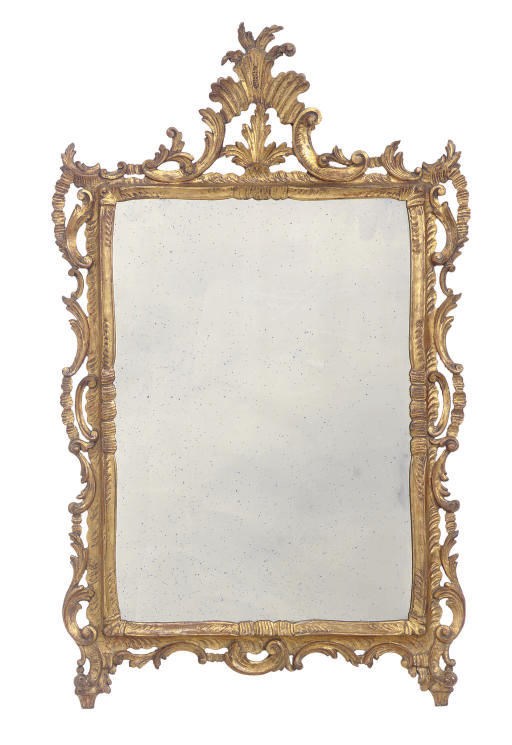 AN ITALIAN GILTWOOD WALL MIRROR,