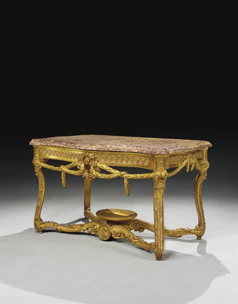 CONSOLE DE STYLE NEOCLASSIQUE