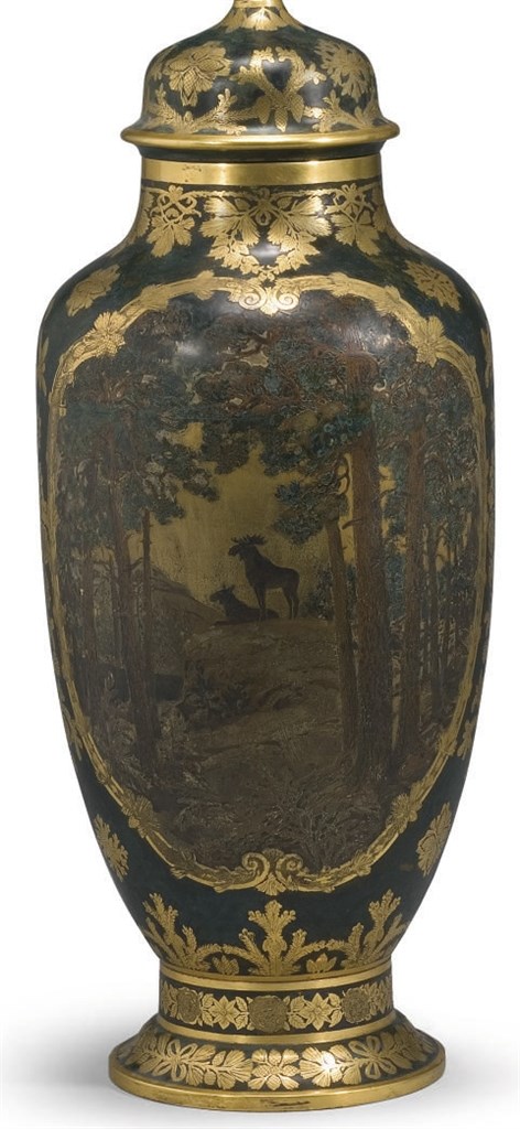 VASE COUVERT MONTE EN LAMPE