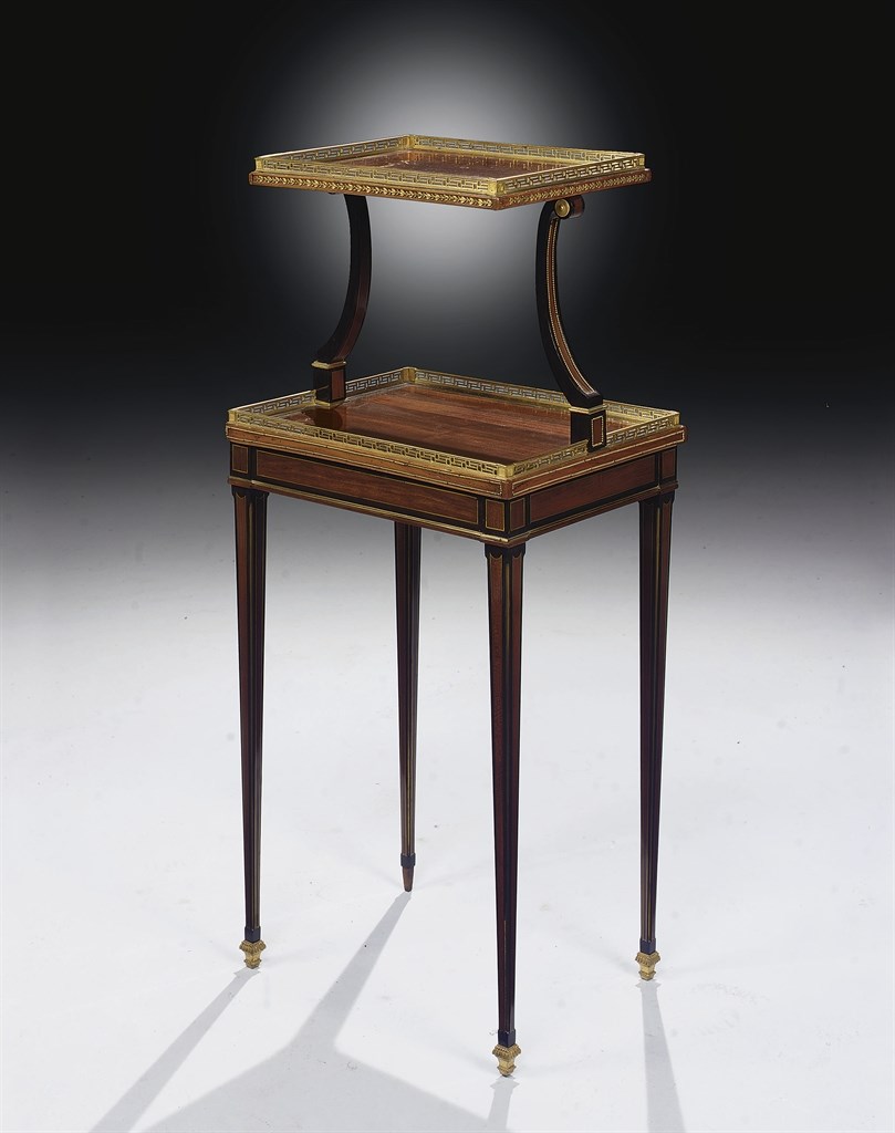 TABLE A THE D'EPOQUE LOUIS XVI