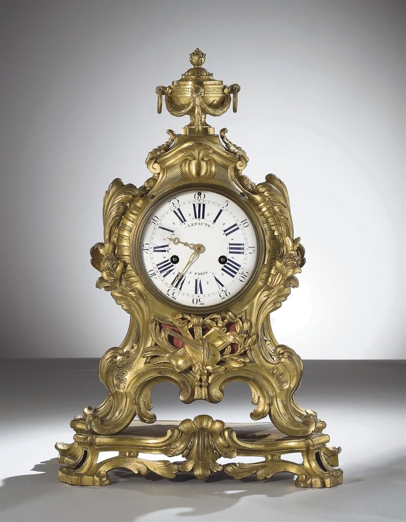 PENDULE D'EPOQUE LOUIS XV
