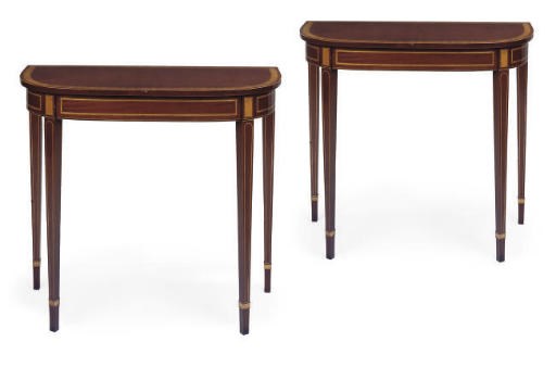 A PAIR OF MAHOGANY AND SATINWOOD CROSSBANDED SIDE TABLES