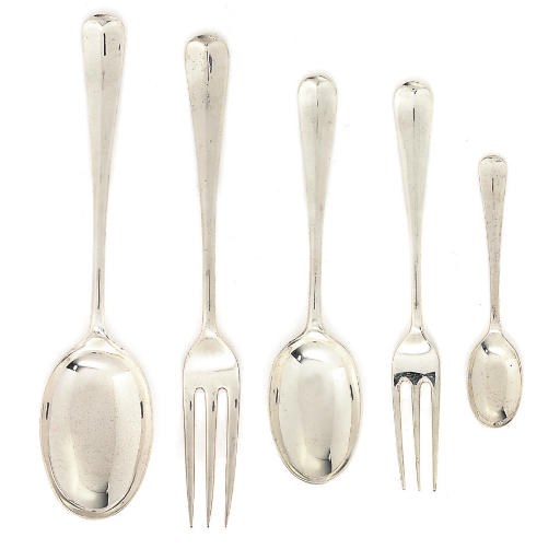A COLLECTED SILVER RAT-TAIL TABLE SERVICE OF FLATWARE,