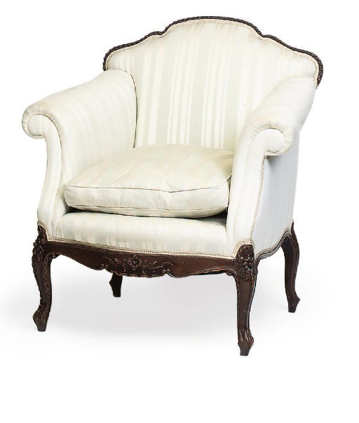 A PAIR OF WALNUT BERGERES