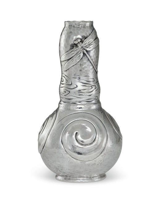 A FINE SILVER VASE